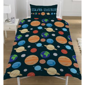 Lenjerie-Pat-sistemul-solar-2-fete-reversibile-lenjeriirosette-verso